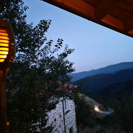 House Slivovi - A Tavern With A Fireplace And A Panoramic View בית נופש *